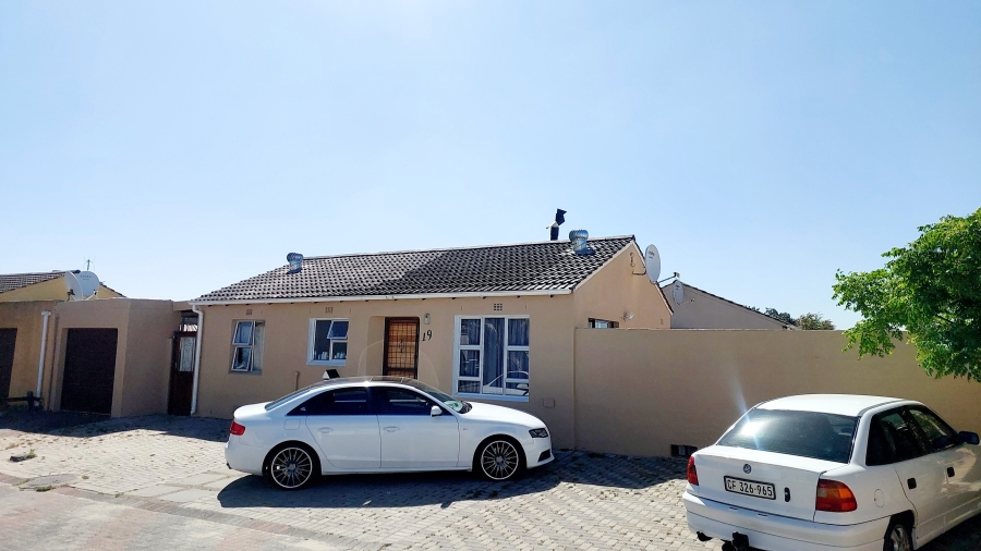 3 Bedroom Property for Sale in Northpine Western Cape